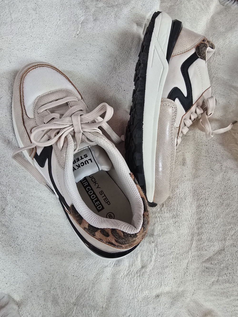 Womens Size 8 Shoe Lucky Step Taupe and Black Leopard Accent Sneakers